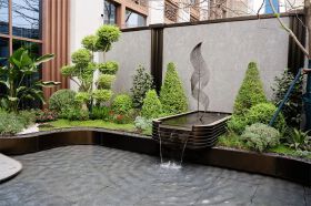 凤栖梧桐处，文脉启新章——天立凤玺台与广元的时空对话