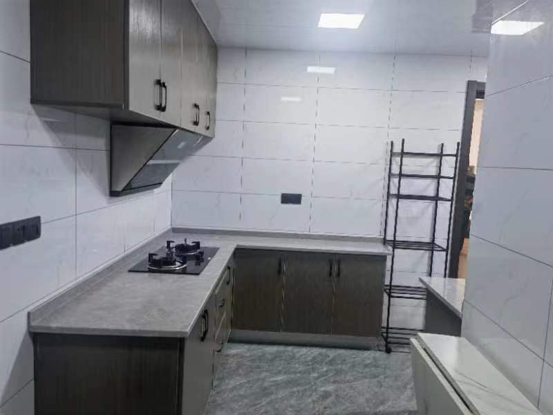 春馨雅居，3室2厅2卫，113㎡，精装，售价249万 二手房