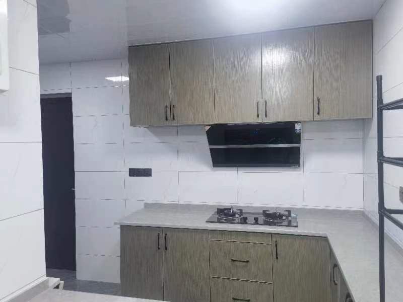 春馨雅居，3室2厅2卫，113㎡，精装，售价249万 二手房