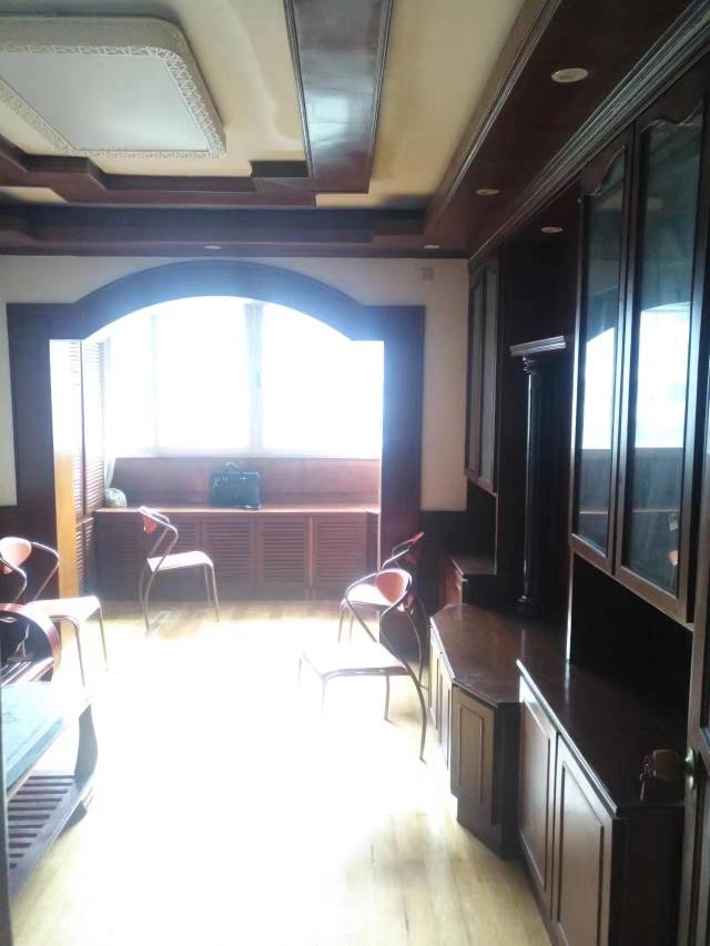 联丰北区，2室2厅1卫，67㎡，简装，租金2000元/月 租房