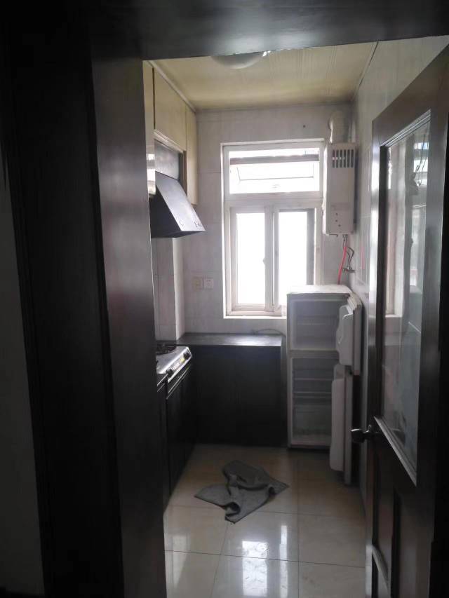 联丰北区，2室2厅1卫，67㎡，简装，租金2000元/月 租房