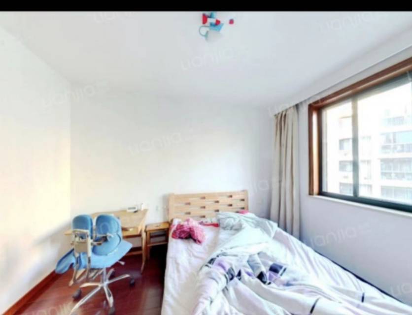 盛世郦都南区，3室2厅2卫，112.00㎡，普装，售价185.00万 二手房