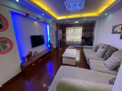 上冯新村，3室2厅1卫，103㎡，普装，售价90万