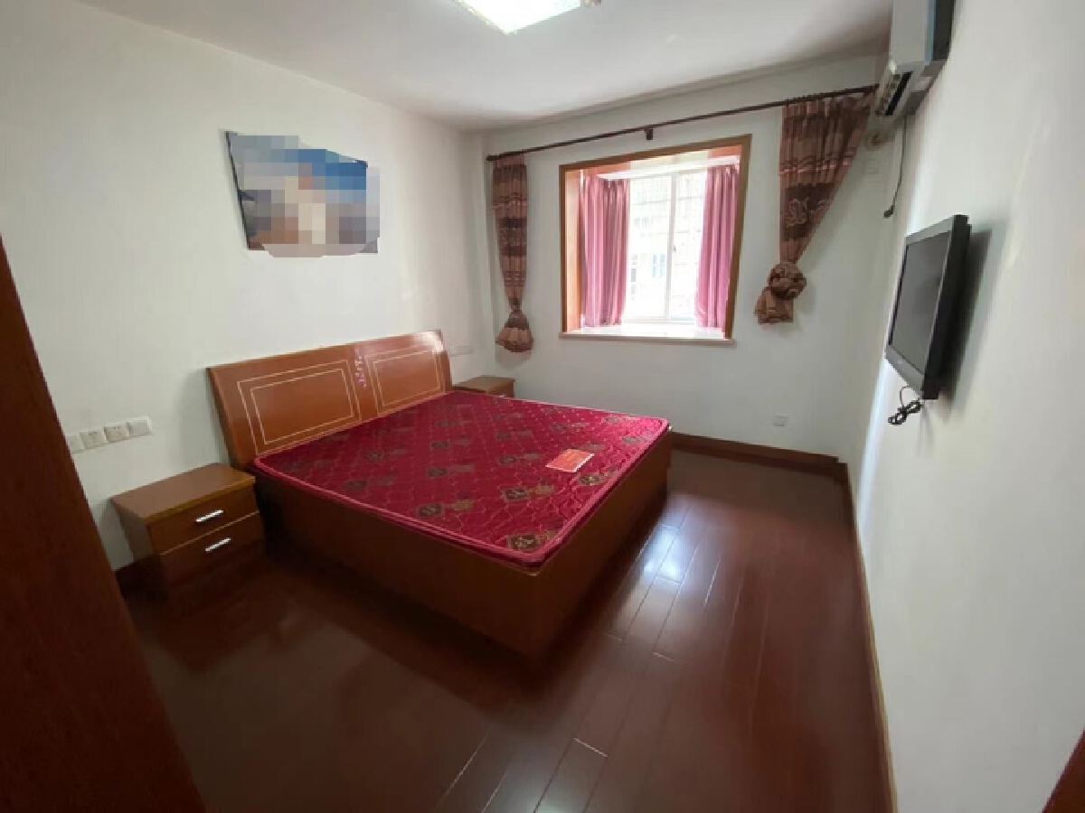 上冯新村，3室2厅1卫，103㎡，普装，售价90万 二手房