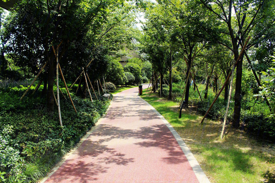 绿地观堂，4室2厅3卫，170.00㎡，别墅毛坯，售价368万 二手房