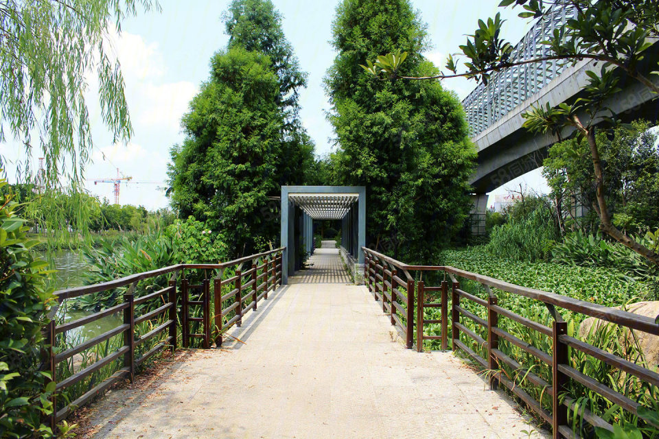 绿地观堂，4室2厅3卫，170.00㎡，别墅毛坯，售价368万 二手房