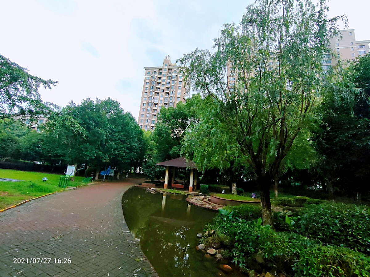 盛世华城，3室2厅2卫，127㎡，精装，租金3150元/月 租房