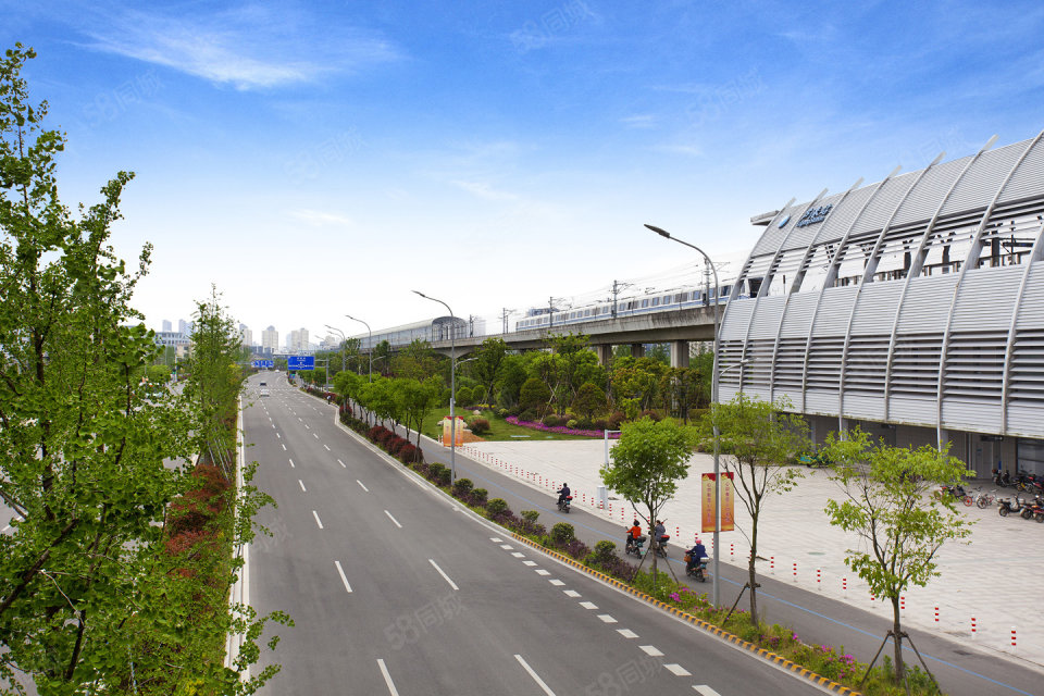 望庐花苑，4室2厅2卫，129.00㎡，售价500.00万 二手房