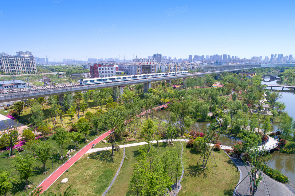 望庐花苑，4室2厅2卫，129.00㎡，售价500.00万 二手房