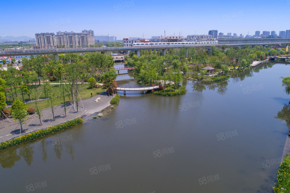 望庐花苑，4室2厅2卫，129.00㎡，售价500.00万 二手房