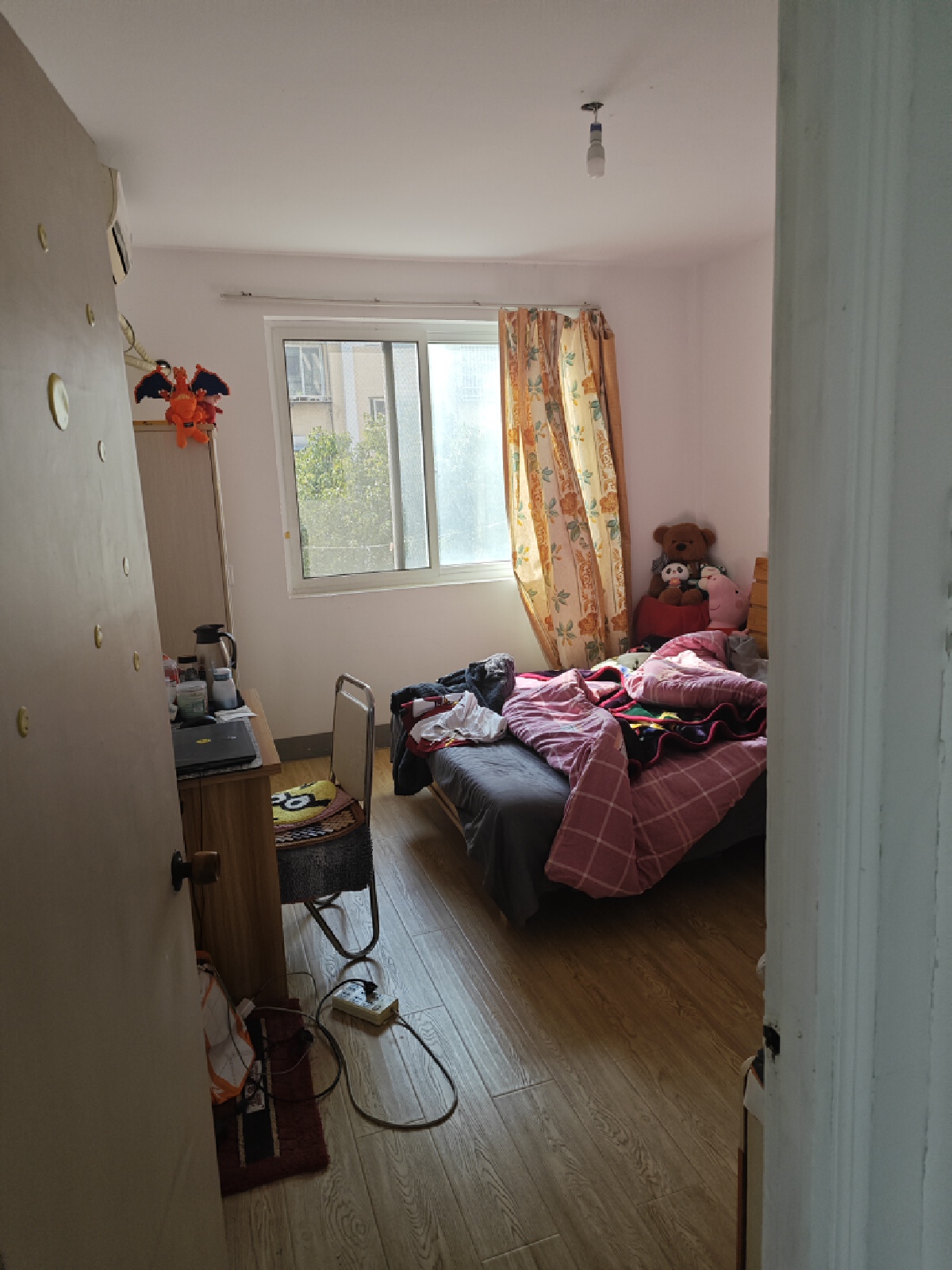 薛家新家园，2室2厅1卫，80.00㎡，精装，租金2300.00元/月 租房