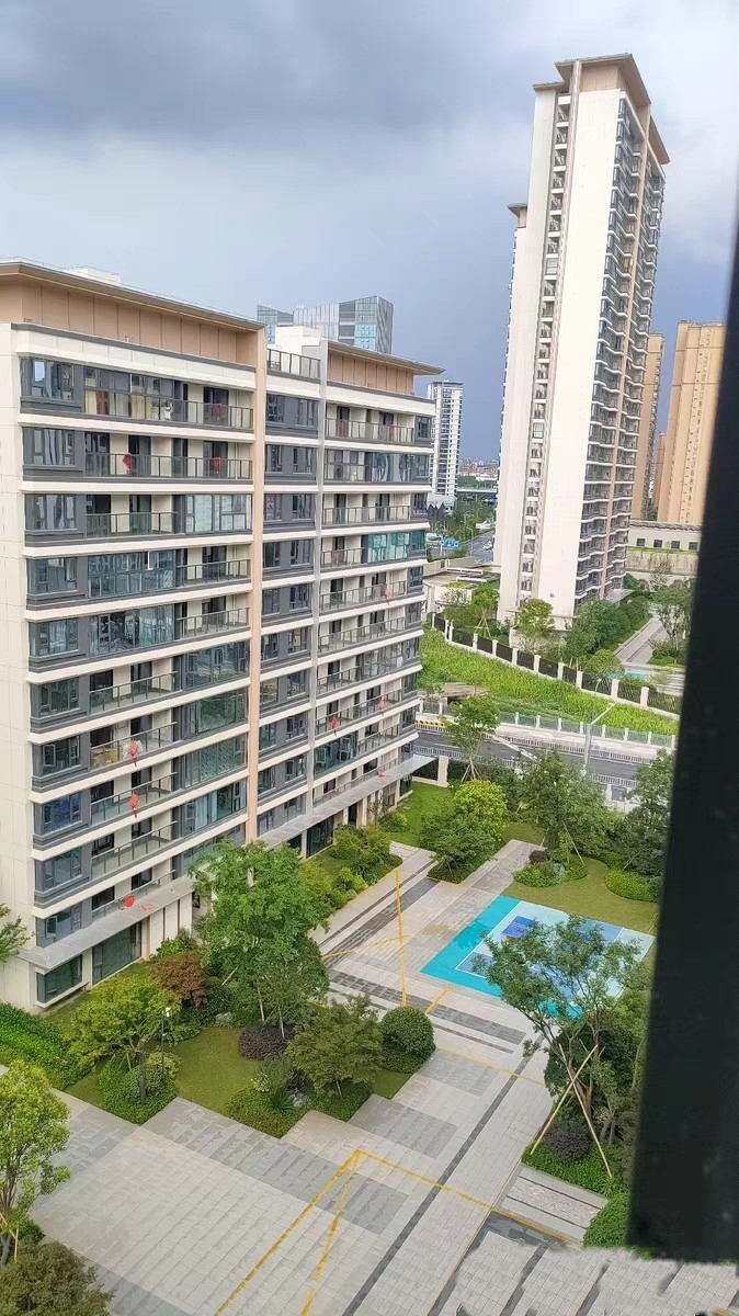 宝龙雅戈尔江汇城，4室2厅2卫，116㎡，精装，租金3800元/月 租房