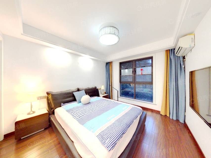 维科馨院西区，4室2厅2卫，127.57㎡，精装，售价278万 二手房