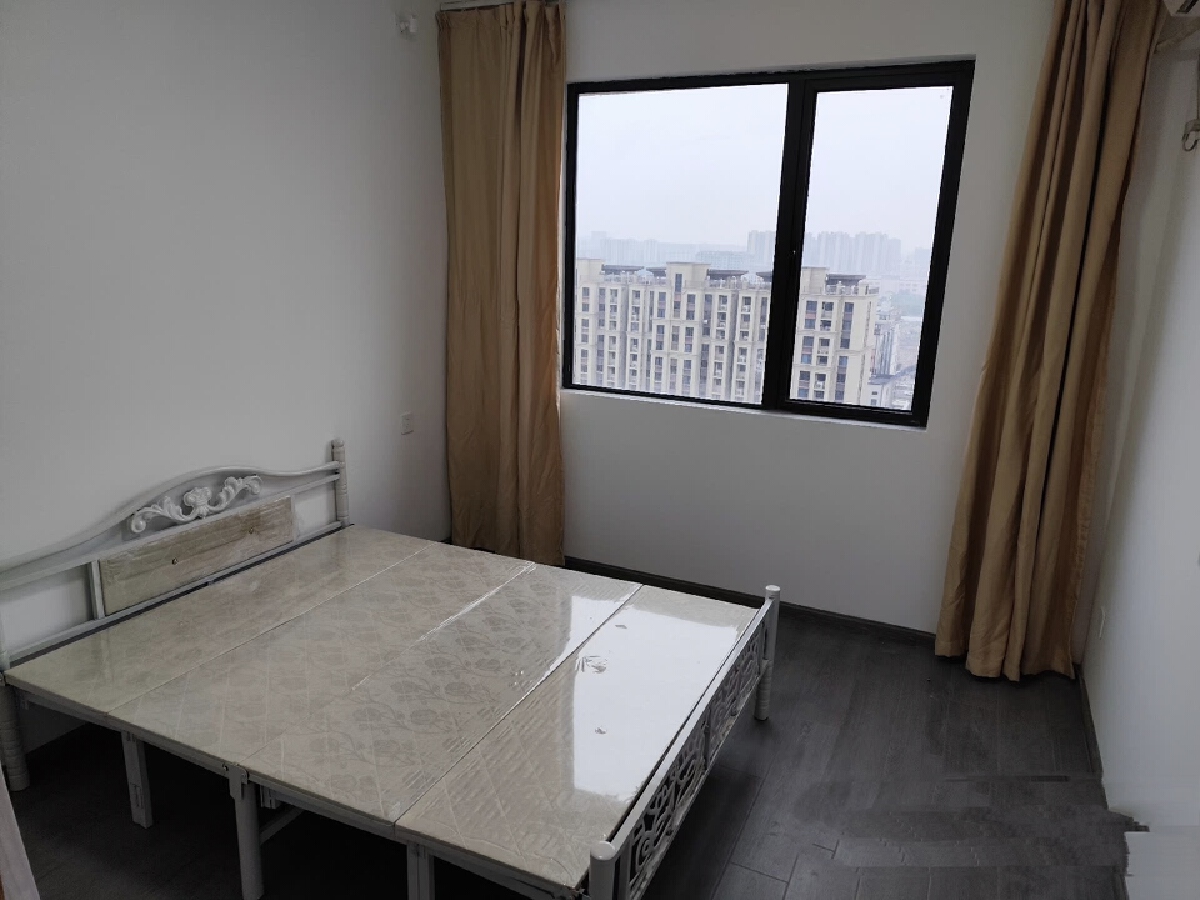 姚丰铭府，3室2厅1卫，110㎡，租金3500元/月 租房