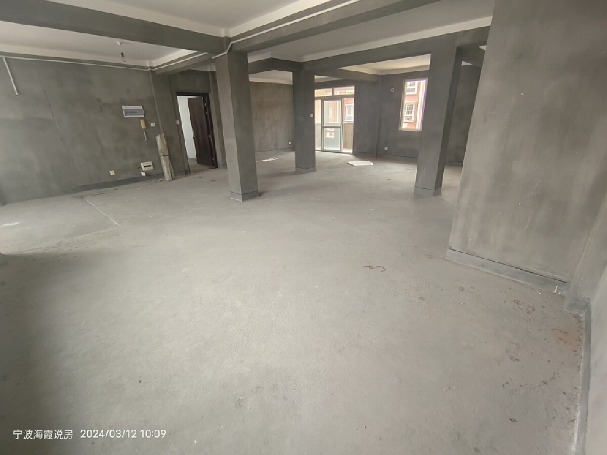 溪下新村南区，3室2厅1卫，110㎡，精装，售价120万 二手房