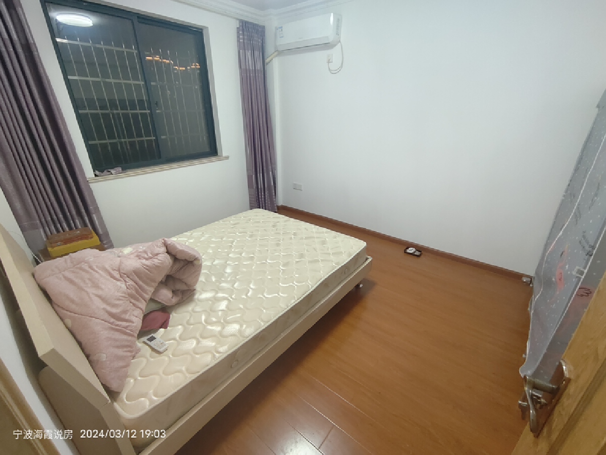 雷峰新村，2室2厅1卫，105㎡，精装，售价120万 二手房