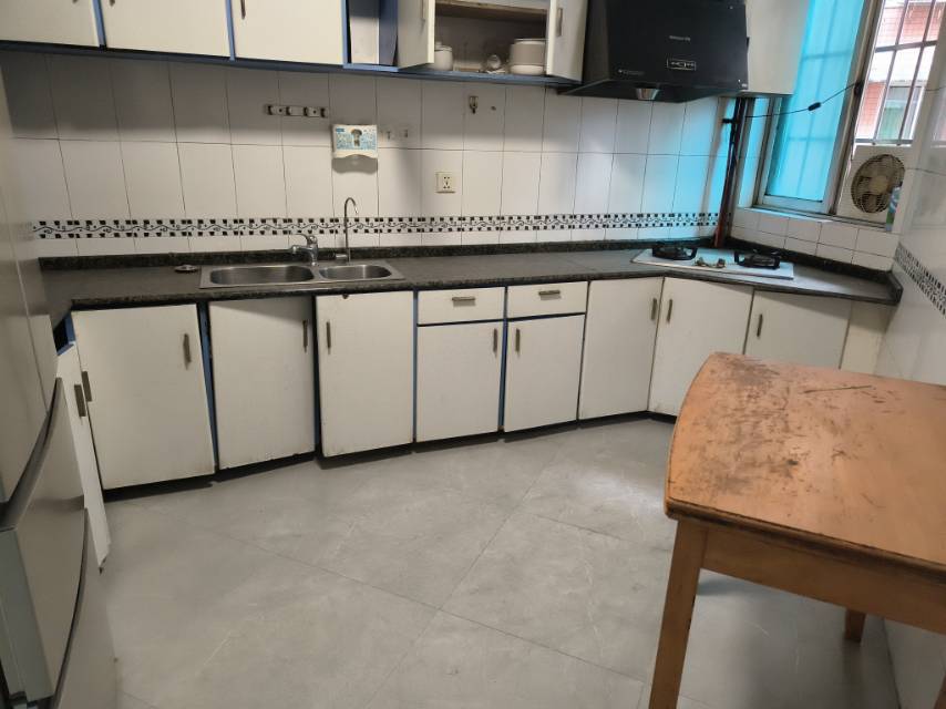 天水花园 137㎡，4室2厅2卫，售价39.8万 二手房