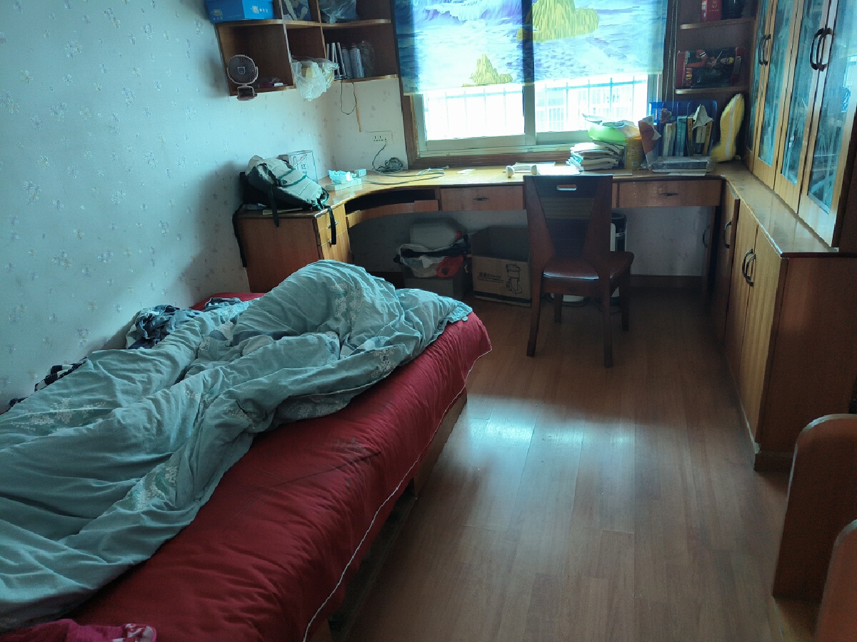 中医院宿舍，3室2厅1卫，105.00㎡，售价39.80万 二手房