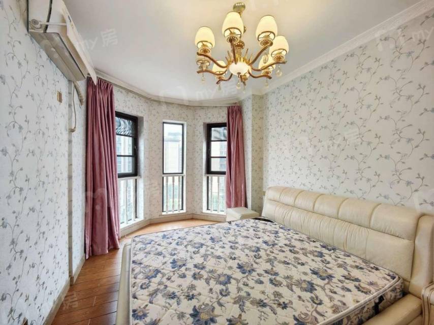 新筑鼎峰，2室2厅1卫，80.00㎡，精装，售价69万 二手房