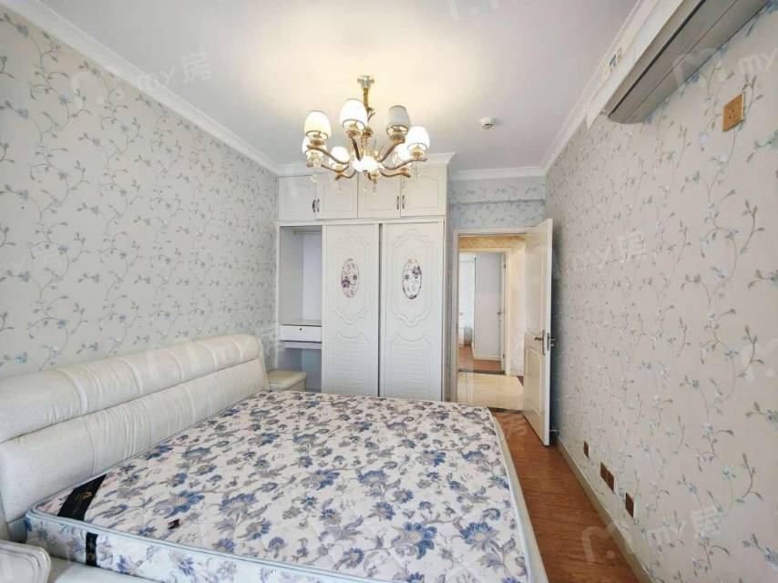 新筑鼎峰，2室2厅1卫，80.00㎡，精装，售价69万 二手房