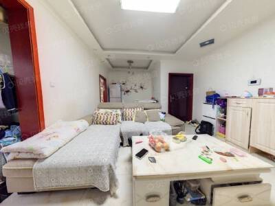 新筑鼎峰，3室1厅1卫，81㎡，普装，售价84万