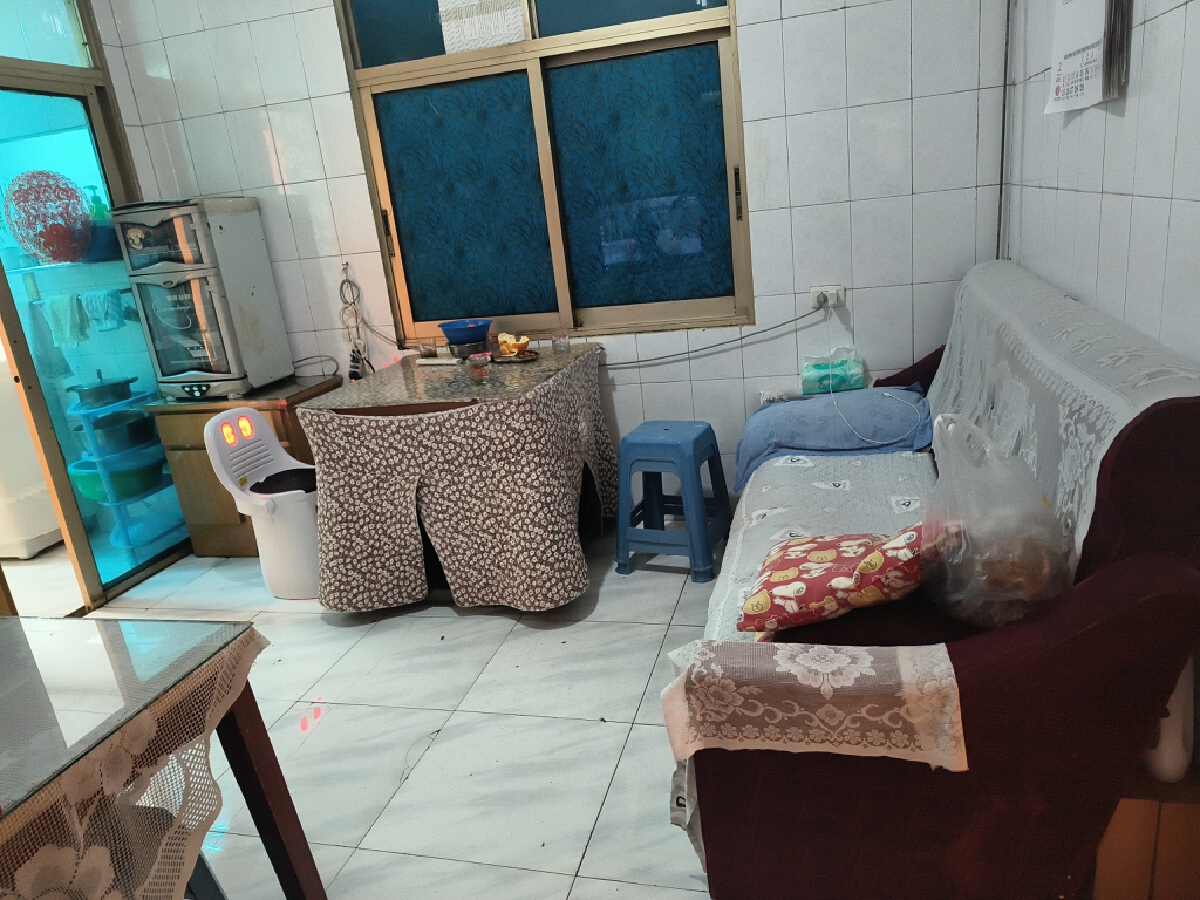 农业局家属院，3室2厅1卫，99.80㎡，售价34.80万 二手房