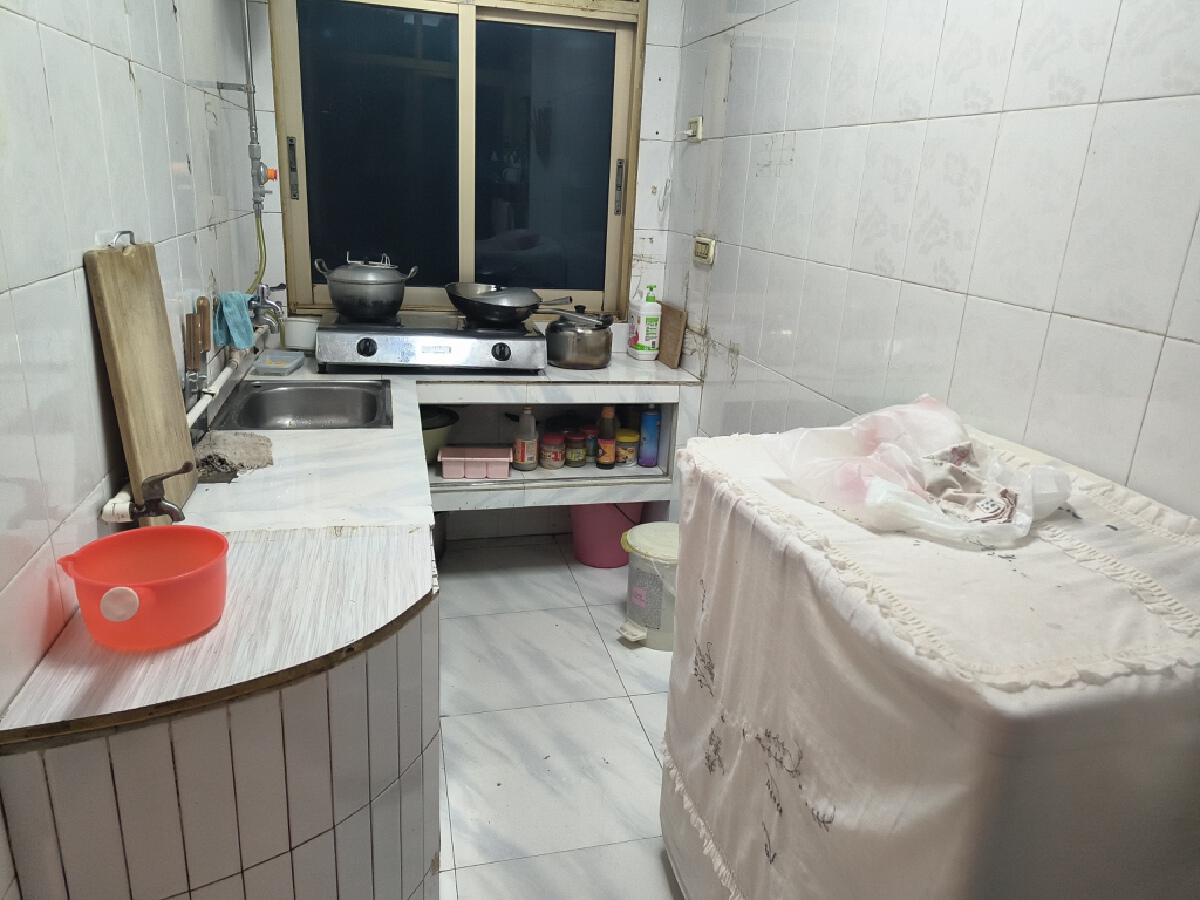 农业局家属院，3室2厅1卫，99.80㎡，售价34.80万 二手房