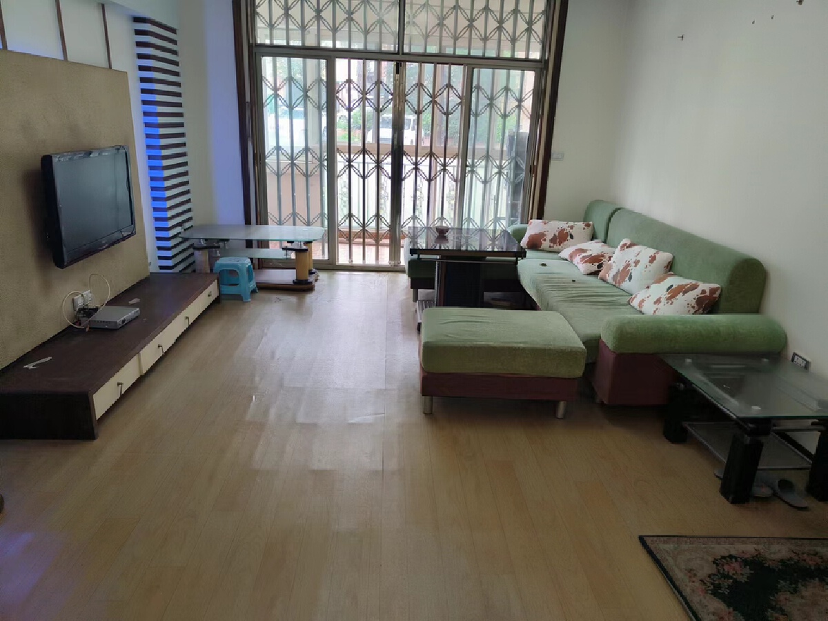 麒龙城市花园，3室2厅2卫，108.00㎡，售价45.00万 二手房