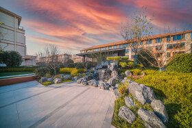 山河城别墅即买即住