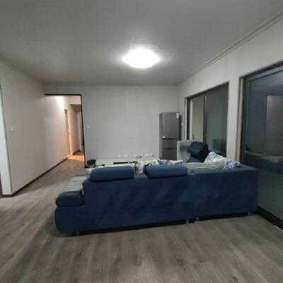 隆鑫公园首府，3室2厅2卫，99㎡，普装，售价79万