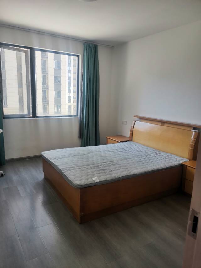 姚丰铭府，3室2厅1卫，127㎡，租金3300元/月 租房