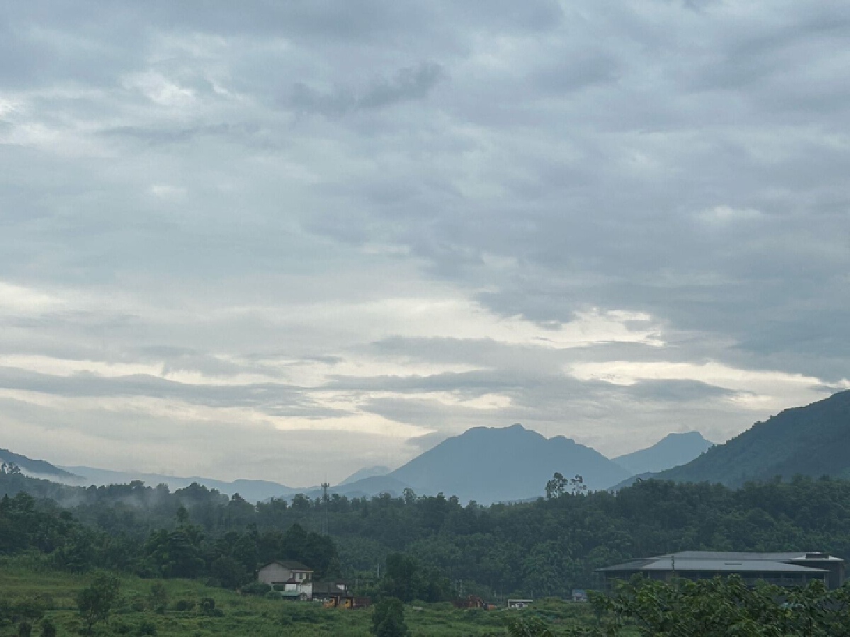 天府锦园小区，3室2厅100㎡，售价100万 二手房