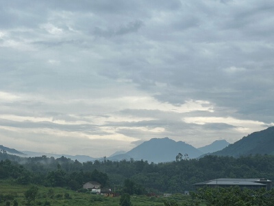 天府锦园小区，3室2厅100㎡，售价100万