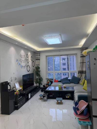 新河湾，2室1厅1卫，87㎡，精装，售价49.9万