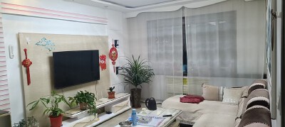 2室2厅1卫，94㎡，售价78万