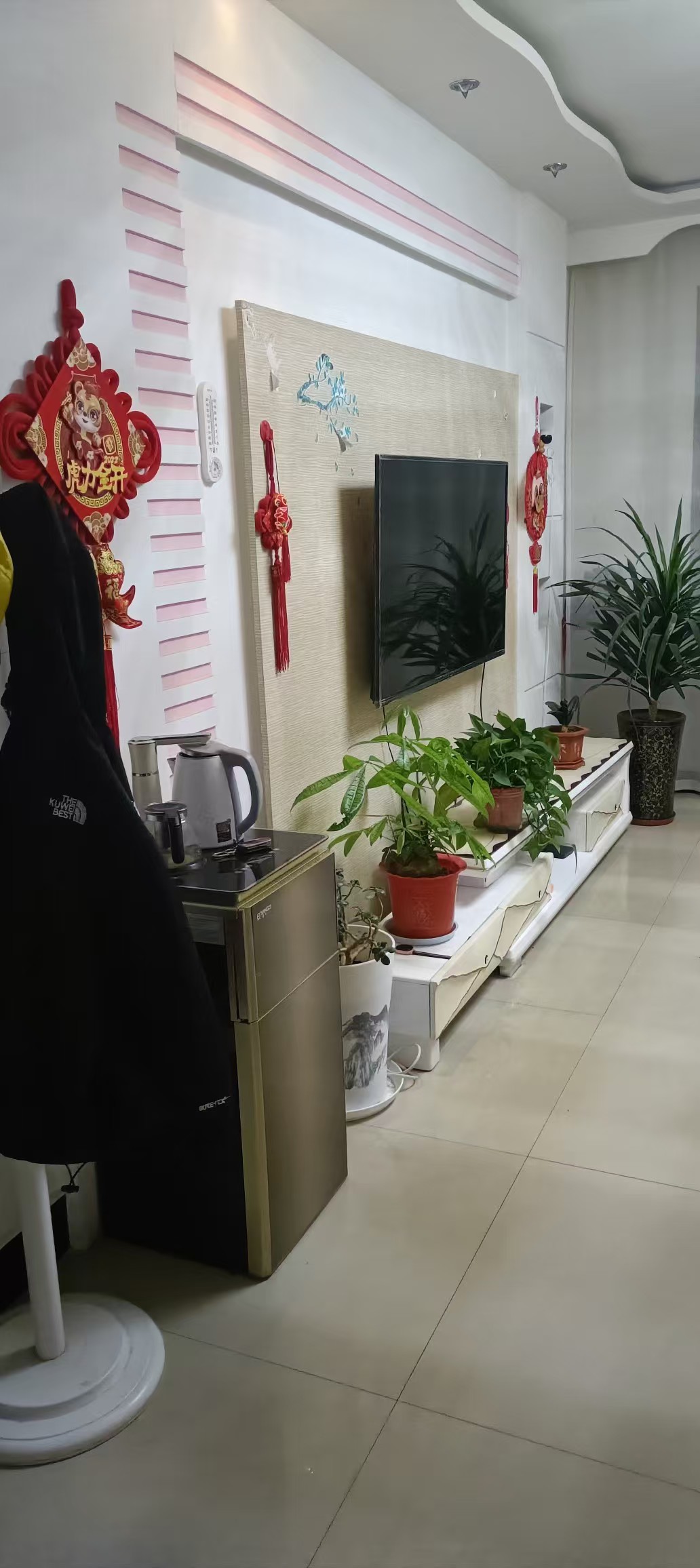 3室2厅1卫，132㎡，售价104万 二手房