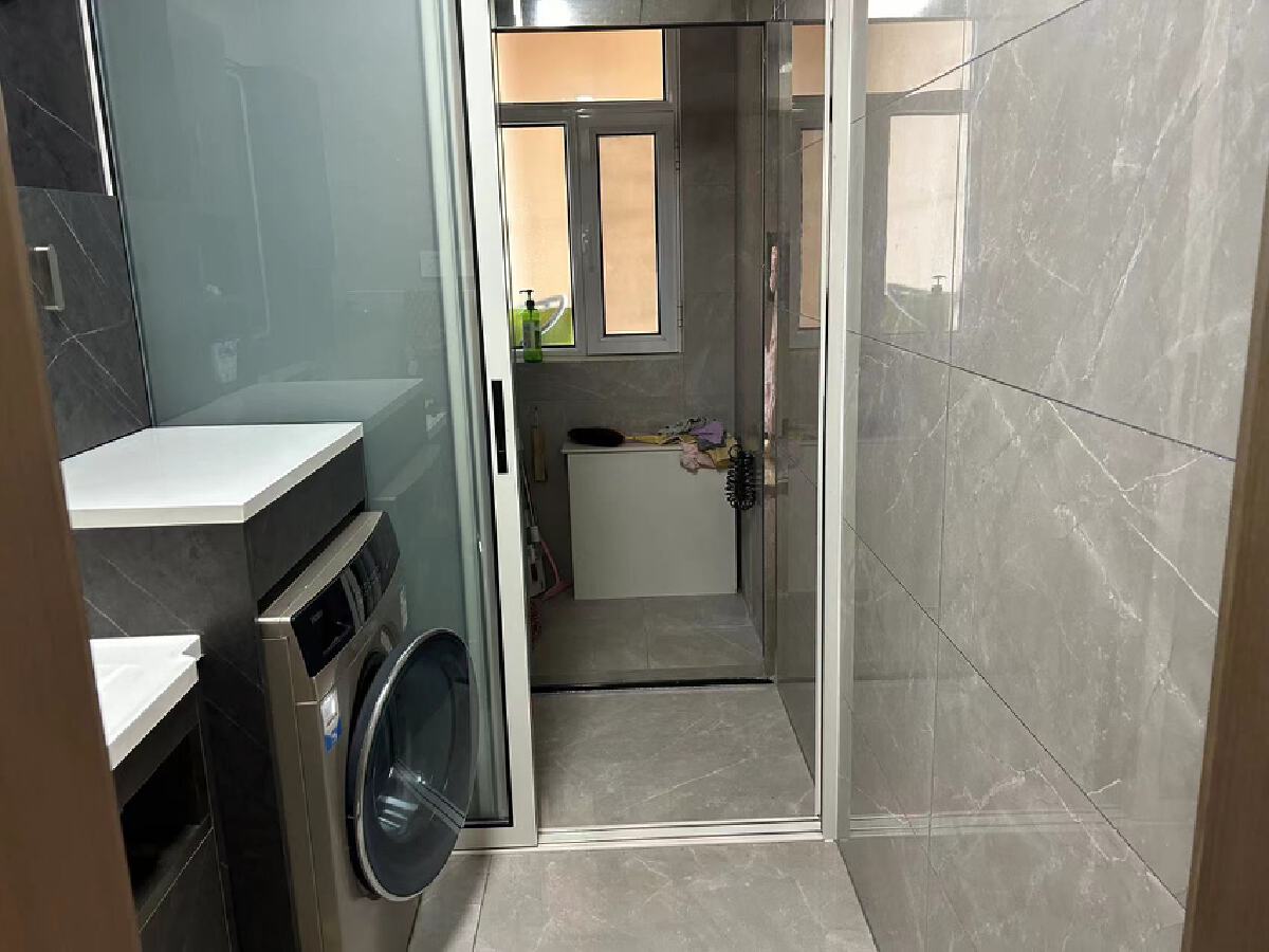 3室2厅1卫，132㎡，售价104万 二手房