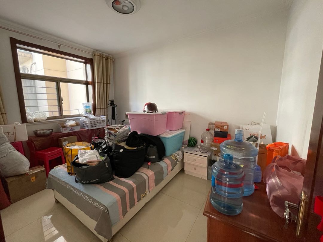 罡海小区，3室2厅1卫，110㎡，精装，售价37万 二手房