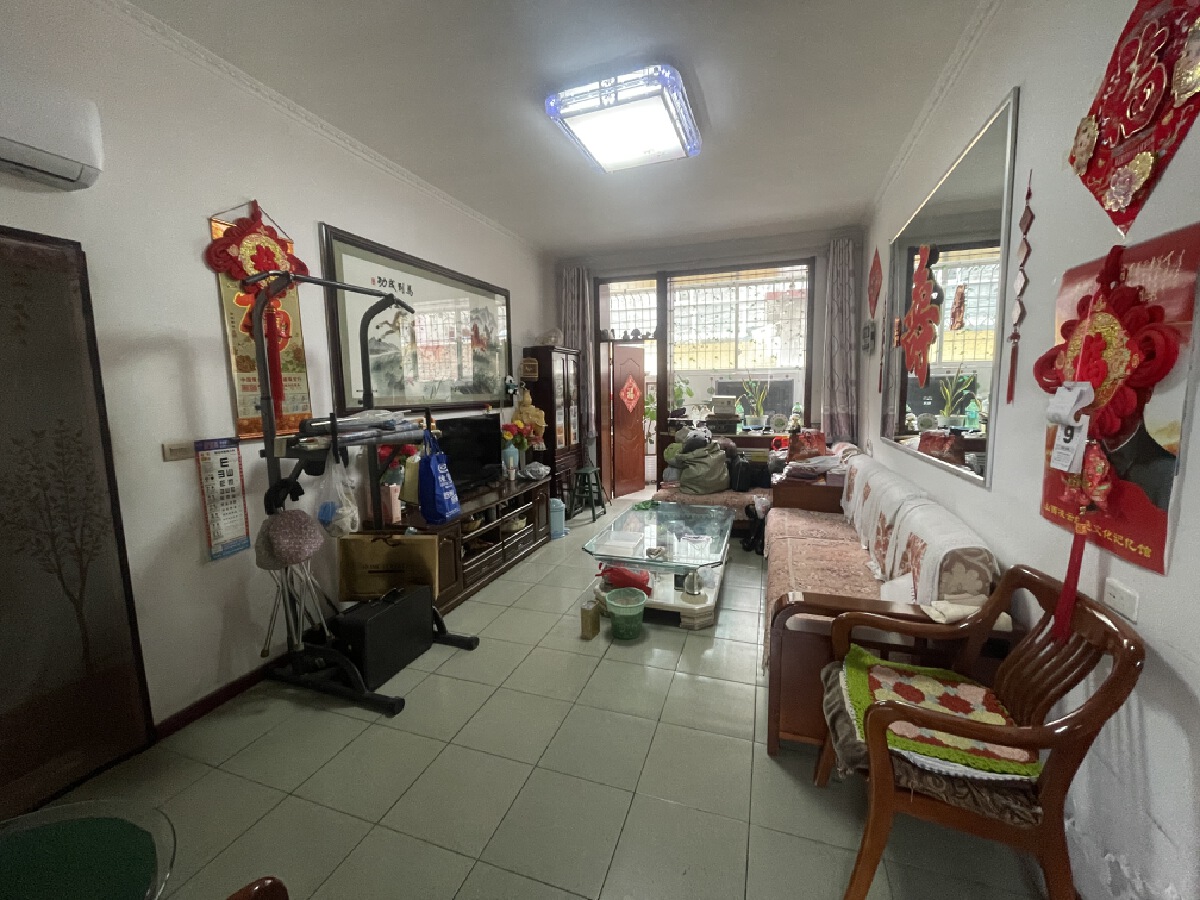 吕梁煤运小区，2室2厅1卫，80㎡，普装，售价56万 二手房