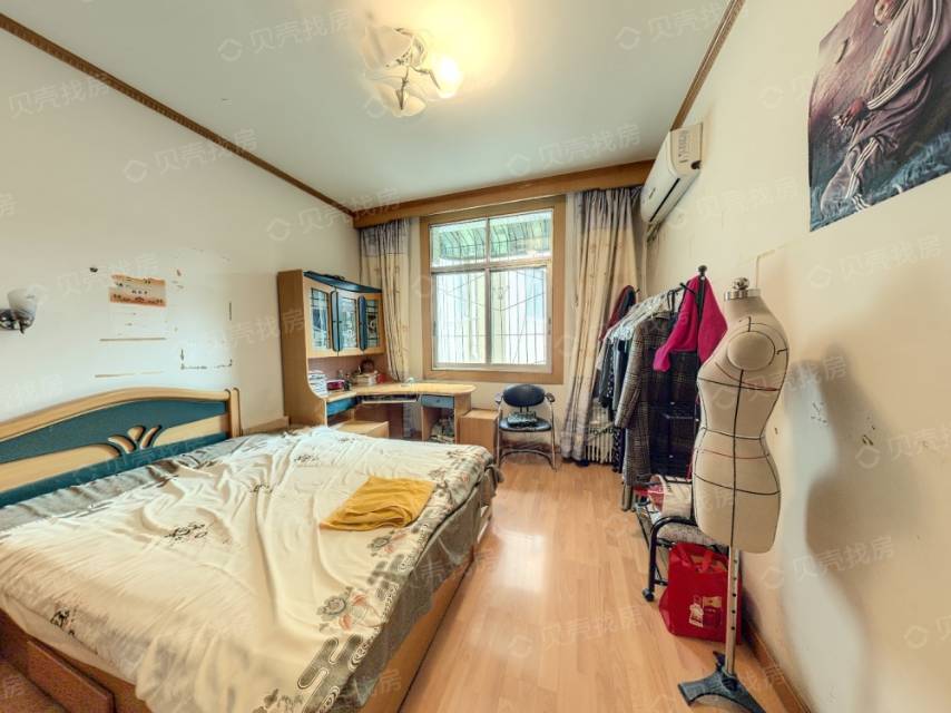 群益路140号院，3室2厅2卫，150㎡，售价75万 二手房
