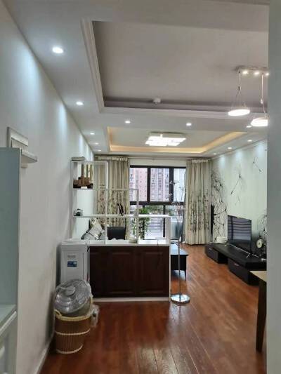 新筑鼎峰，2室2厅1卫，74㎡，售价64万